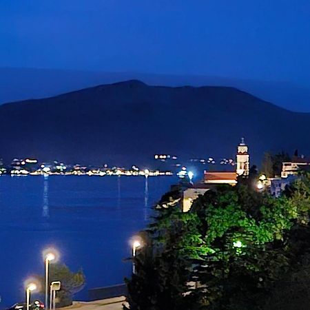 Villa Jade Apartments Front Row Sea View - Walk To Korcula Old Town Medvinjak Exterior photo