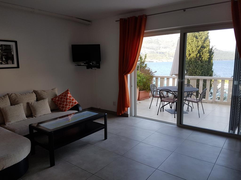 Villa Jade Apartments Front Row Sea View - Walk To Korcula Old Town Medvinjak Exterior photo