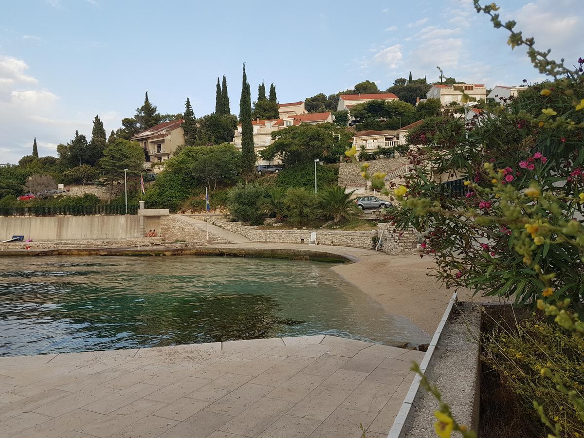 Villa Jade Apartments Front Row Sea View - Walk To Korcula Old Town Medvinjak Exterior photo